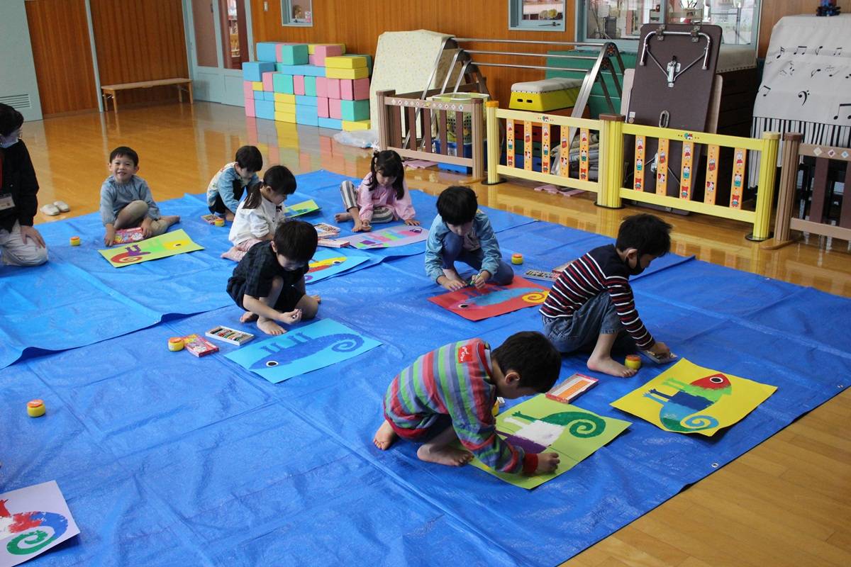 すみれ組　わくわくエンジョイアート