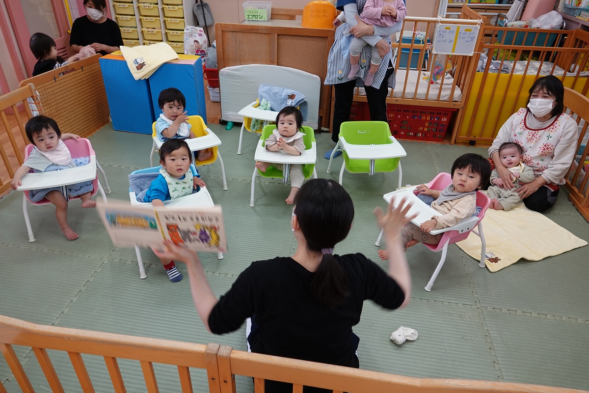 5月29日（月）つぼみぐみの読み聞かせ