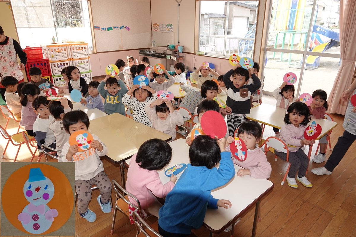 １２月5日（火）ぼたんぐみの「ゆきだるま」製作