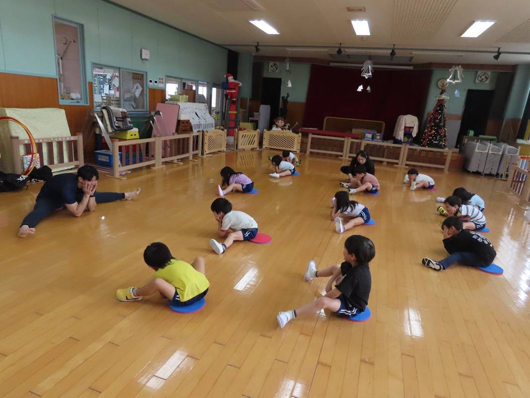 年中組　わくわくちゃれんじ「運動あそび」
