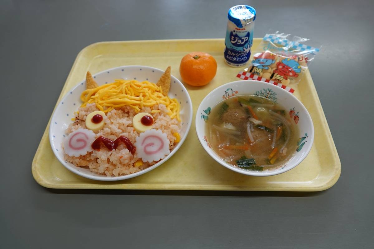 豆まき会の今日の給食