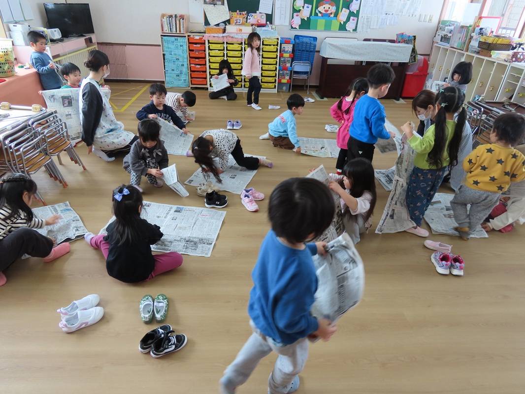 さくら組　新聞紙ジャンケン