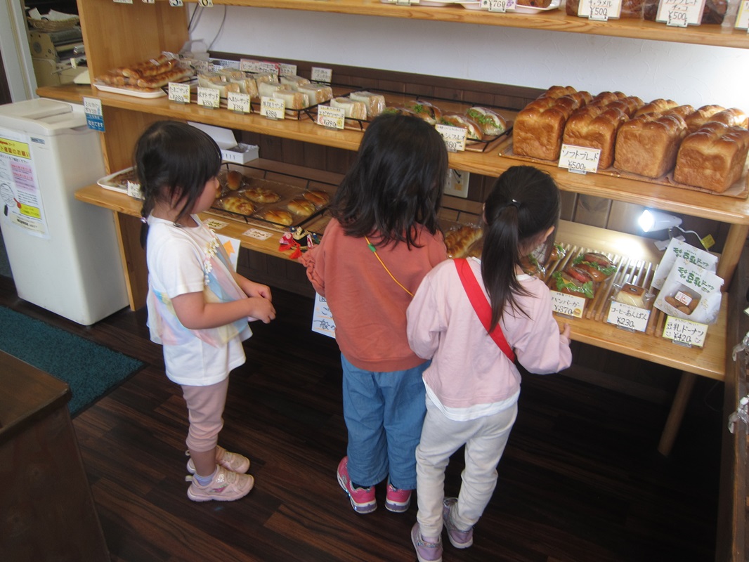 ４月３０日（火）年長組お買い物体験