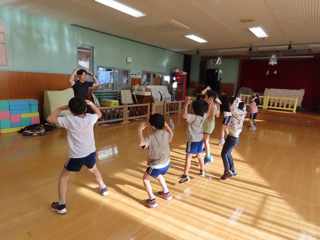 年長組　わくわくちゃれんじ「運動あそび」