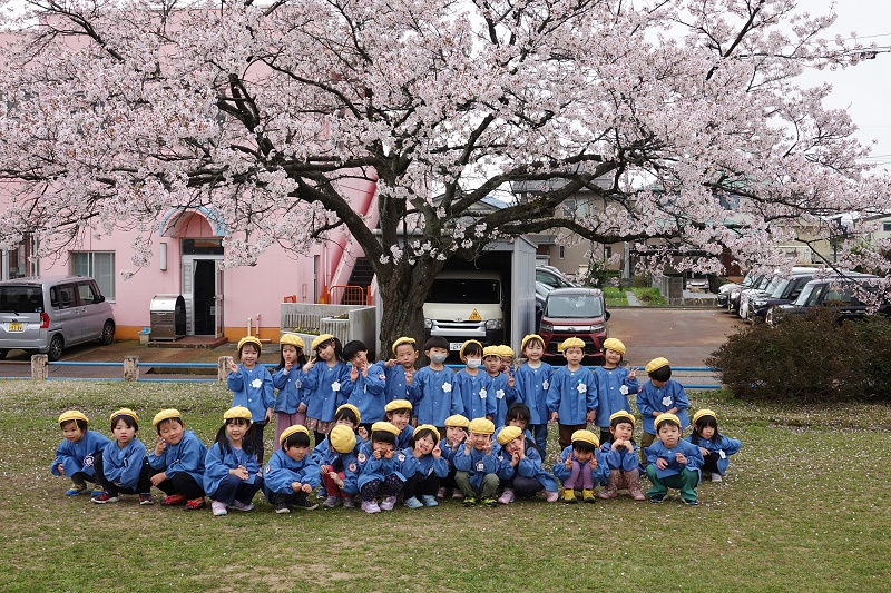 4月6日（木）桜の下で写真