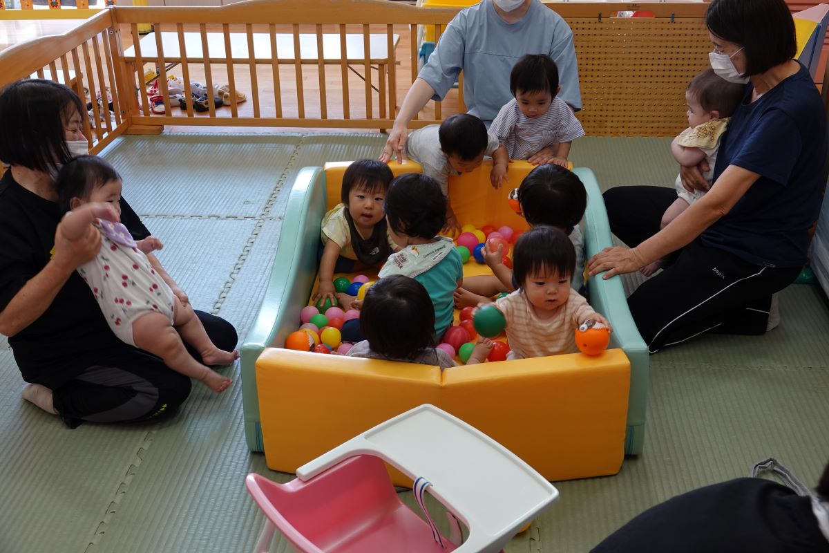8月7日（月）つぼみぐみのボールプール