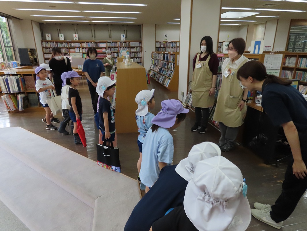 図書館訪問